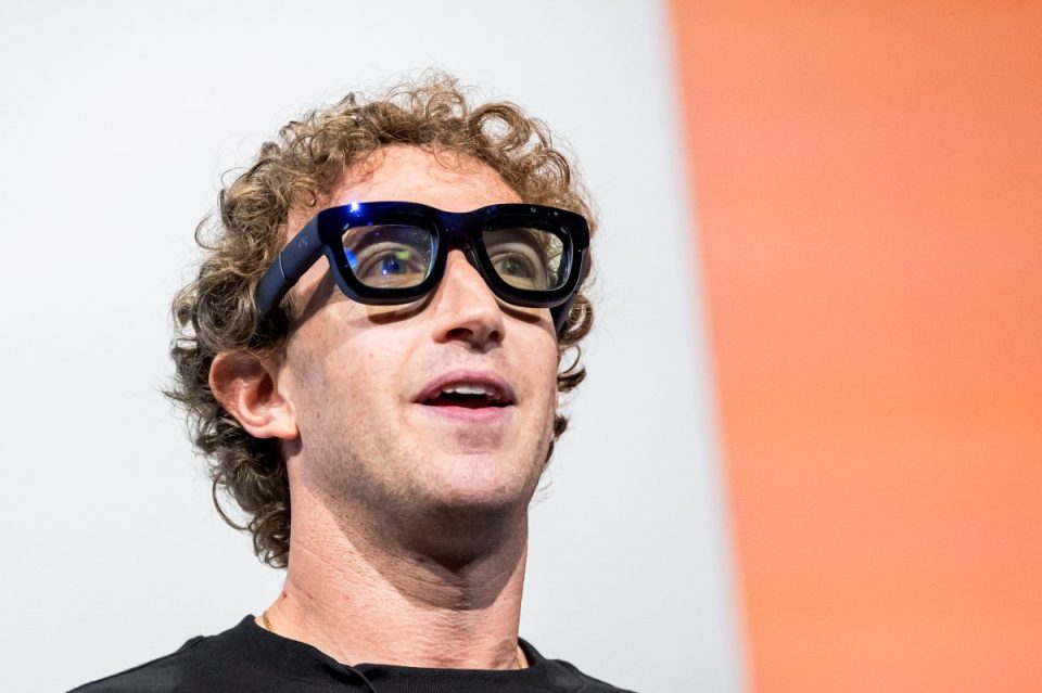 if-you-own-ray-ban-meta-glasses,-you-should-double-check-your-privacy-settings-|-techcrunch