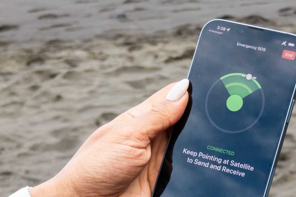 apple-brings-emergency-satellite-features-to-iphone-13-with-ios-18.5-|-techcrunch