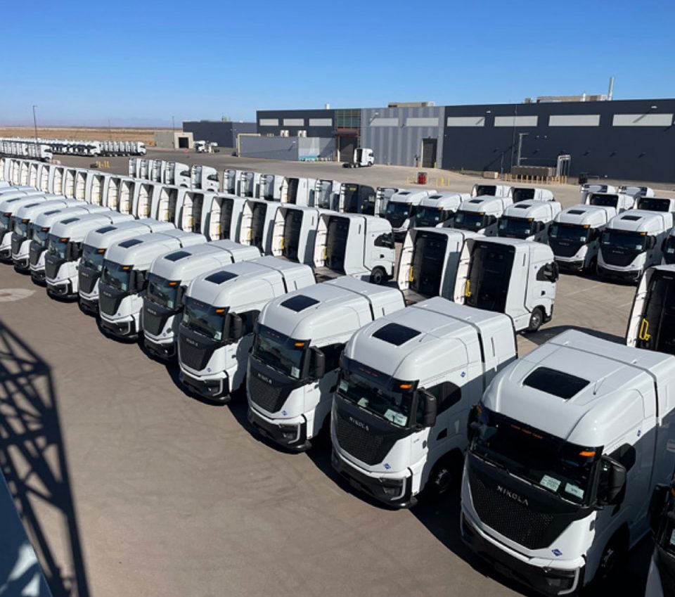 nikola’s-hydrogen-trucks-hit-the-auction-block-|-techcrunch