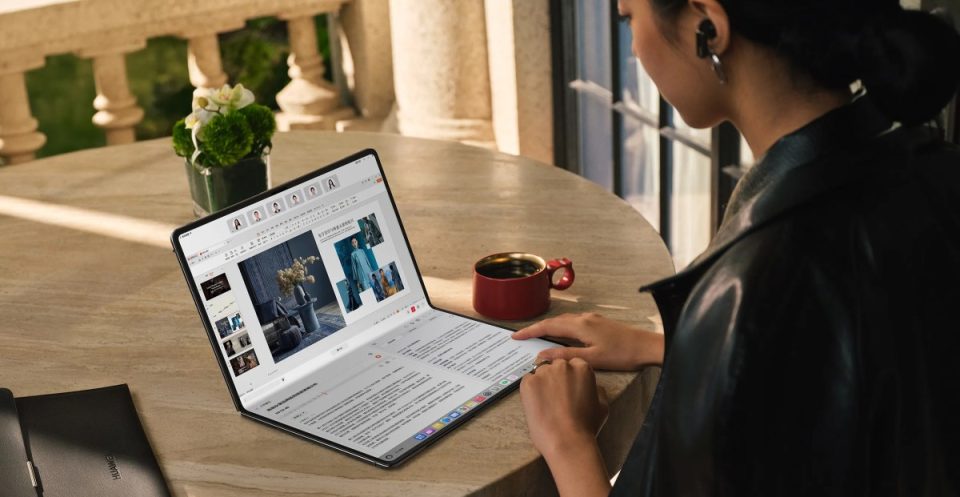 huawei’s-new-foldable-laptop-might-be-the-thinnest-yet